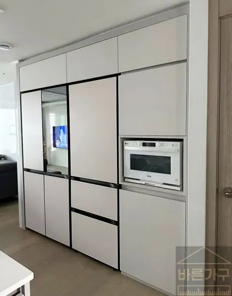 부산냉장고장리폼 기존 상부장 살리고 키친핏 디자인과 수납공간까지 완성