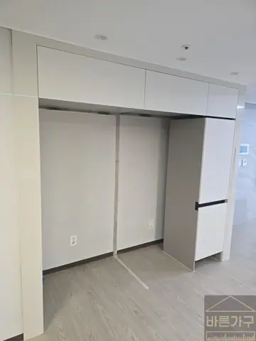 부산 냉장고장 제작 10년 써도 안 처지는 비결은? 영도 에일린의 뜰 후기