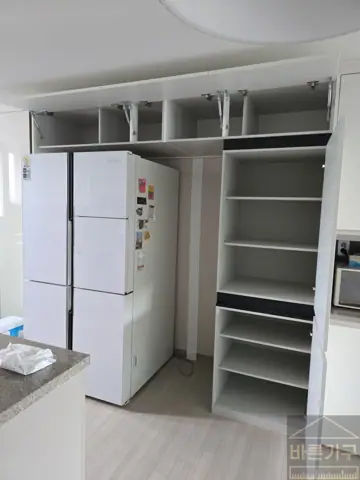 부산서대신동2가수납장리폼 대신2차푸르지오 리모델링 시공 사례
