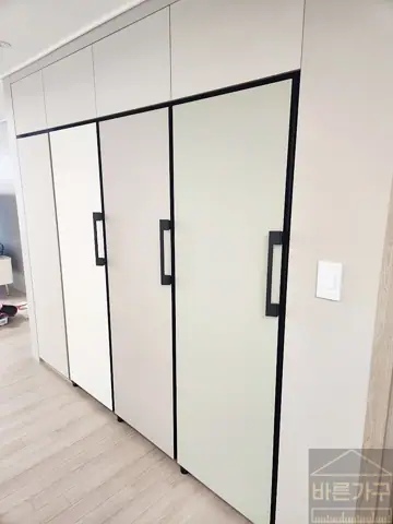 양산 냉장고장 리폼, 1도어가 4대? 사송더샵데시앙3차에서 만들어드린 가전과 가구가 하나같은 키친핏