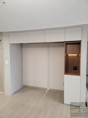 양산 냉장고장 리폼, 가성비 있는 키친핏 구성으로 사송 더샵데시앙3차에 만들어드린 매력적인 인테리어