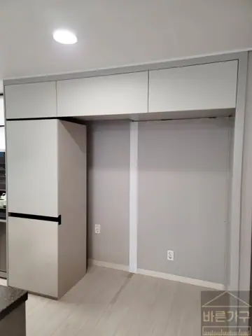 사직 쌍용더플래티넘, 부산냉장고장리폼으로 최적의 키친핏을 만들어드렸습니다.